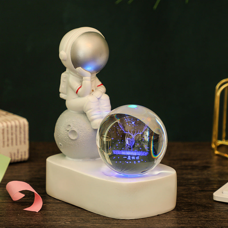 Astronaut Dream Lamp™ – 3D Crystal Ball LED Night Light