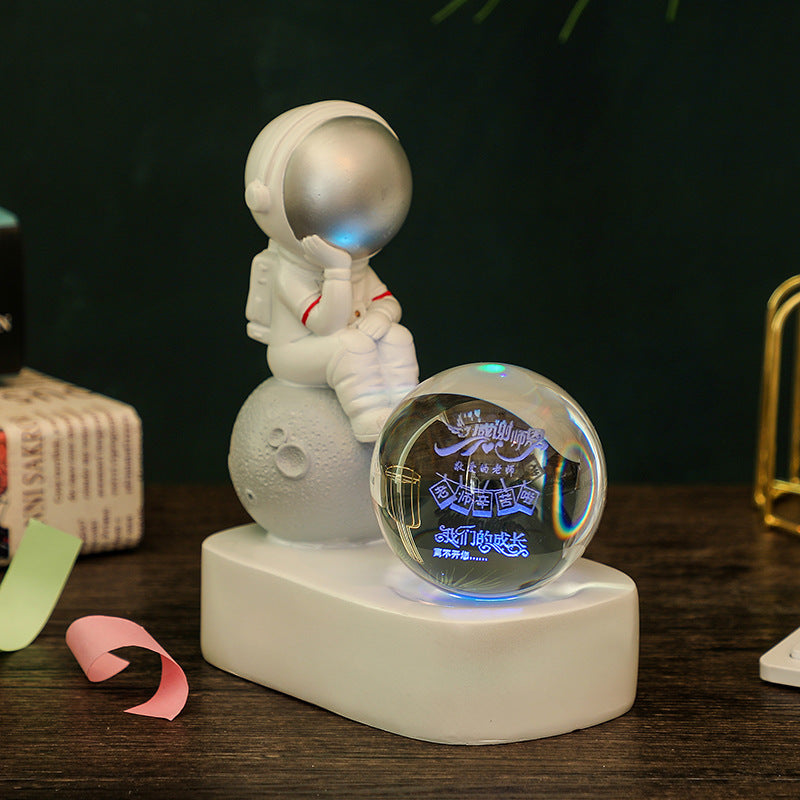 Astronaut Dream Lamp™ – 3D Crystal Ball LED Night Light