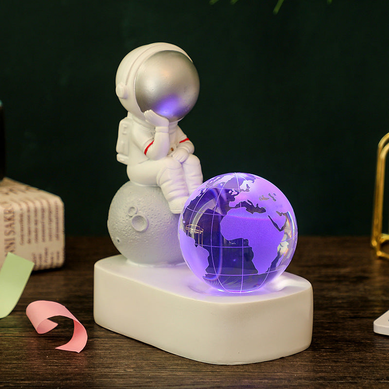 Astronaut Dream Lamp™ – 3D Crystal Ball LED Night Light