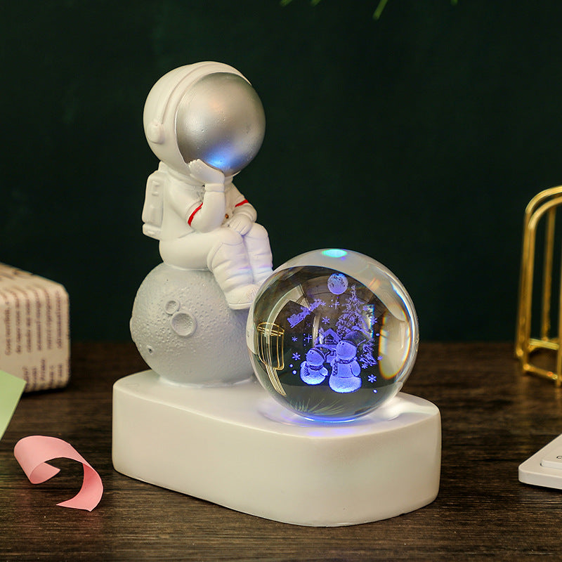 Astronaut Dream Lamp™ – 3D Crystal Ball LED Night Light