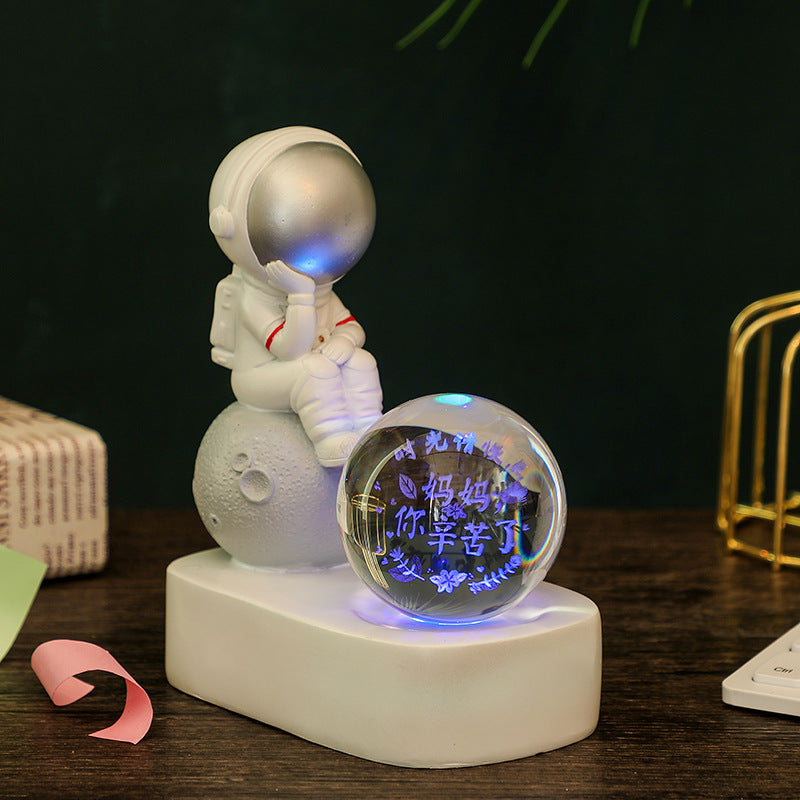 Astronaut Dream Lamp™ – 3D Crystal Ball LED Night Light